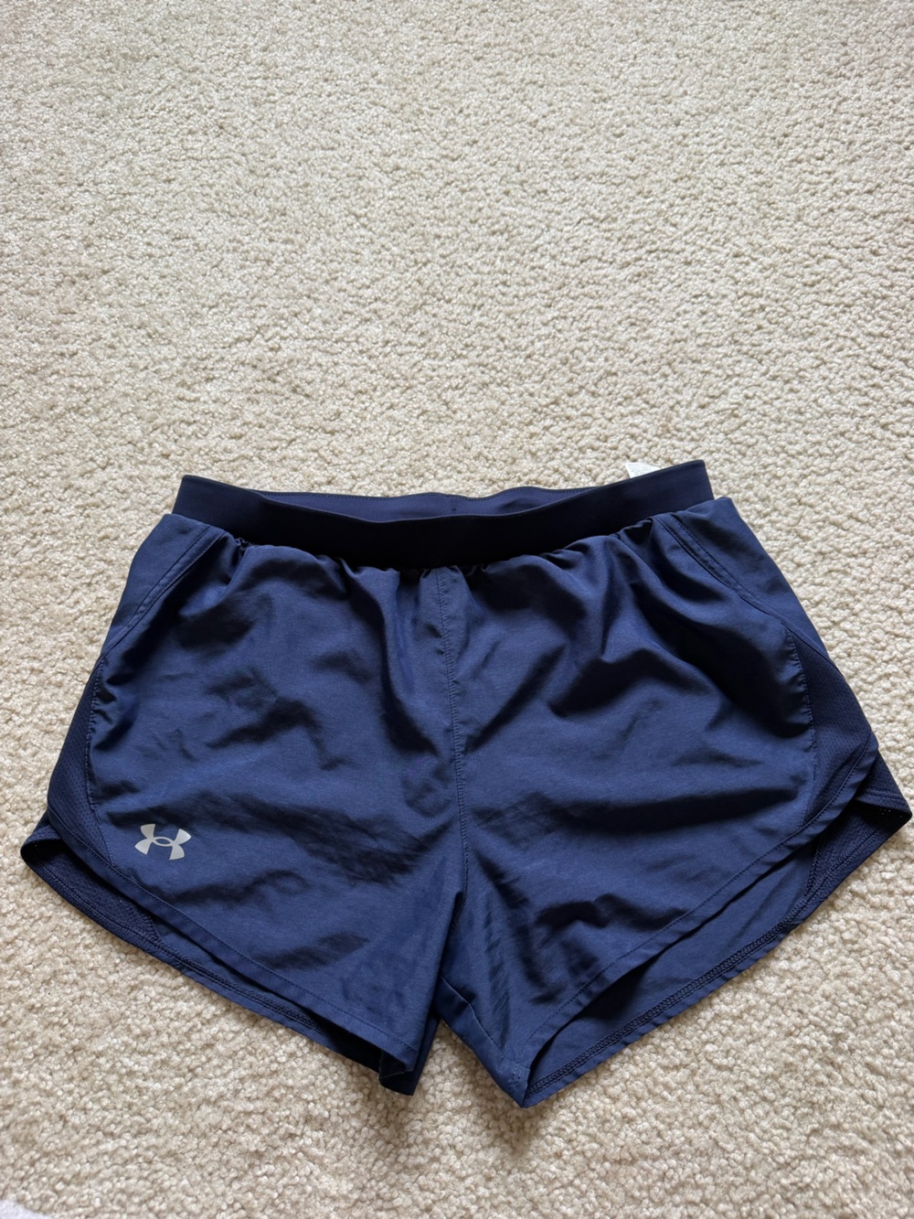 Under Armour Women's Dark Navy Athletic Shorts 💙